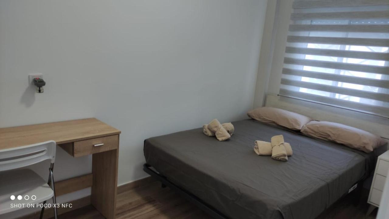 Apartament Malvarosa Beach Private Garden Walencja Zewnętrze zdjęcie