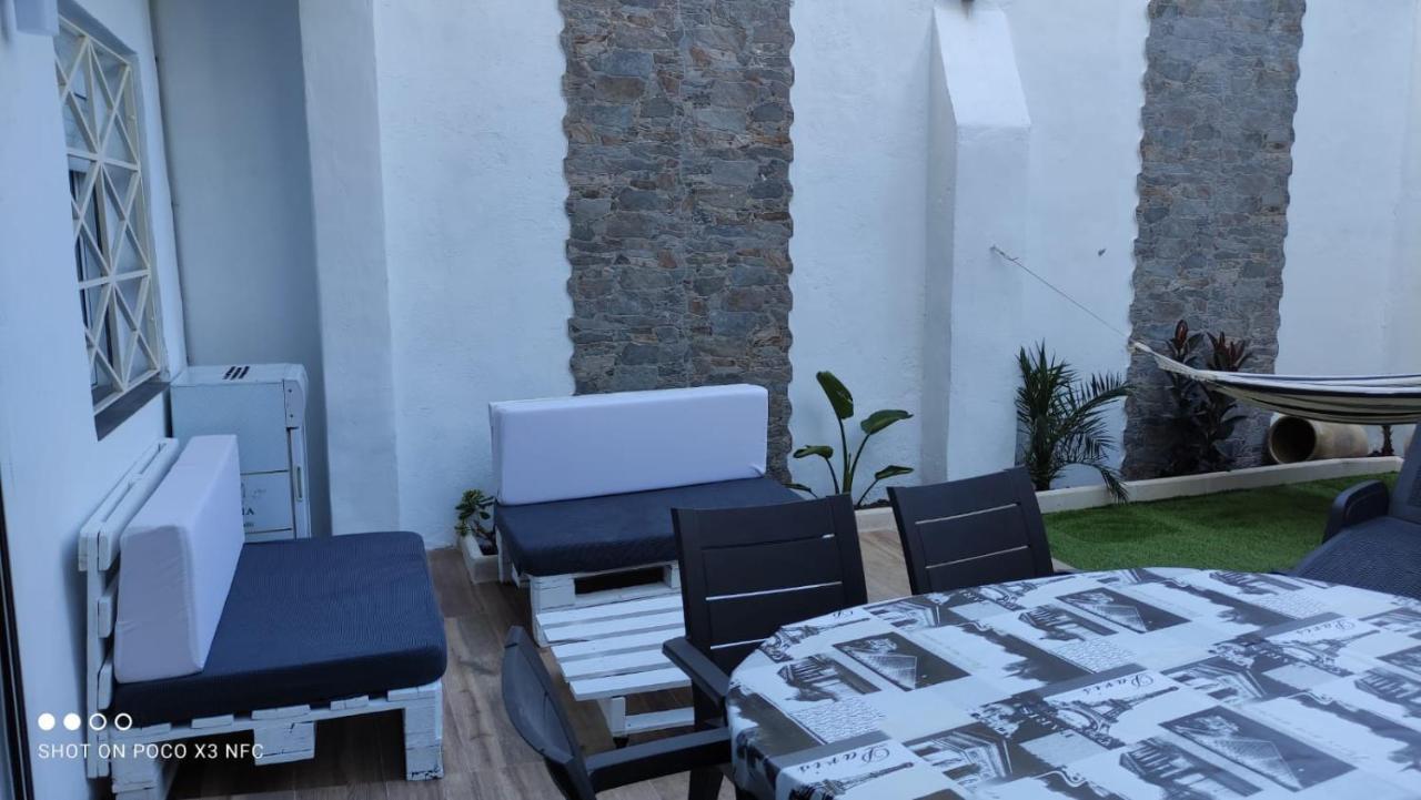 Apartament Malvarosa Beach Private Garden Walencja Zewnętrze zdjęcie